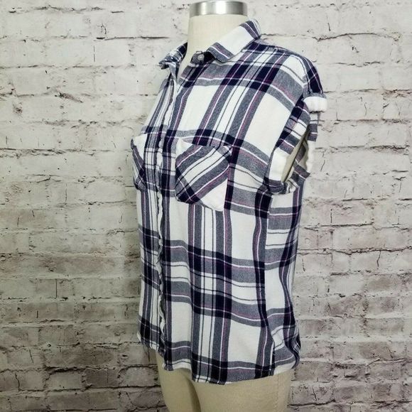 Rails Britt Womens Size XS Rolled Cap Sleeve Plaid Button Front Top - Picture 3 of 8